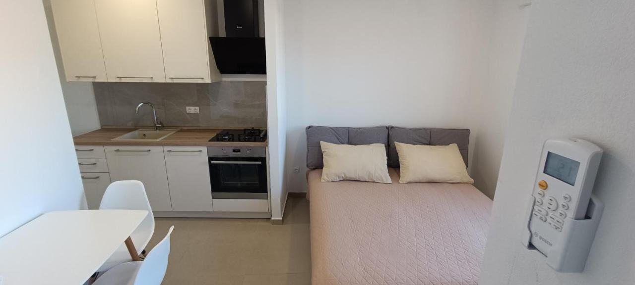 וודיצה Apartmani Jasminka מראה חיצוני תמונה
